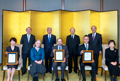 Recipients of the 16th Nakasone Yasuhiro Award